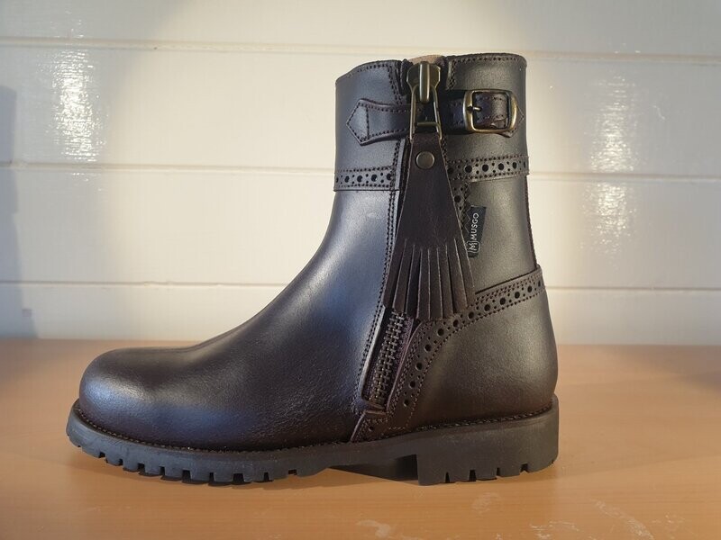 Model Classico Kort maat 40