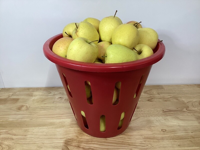 Golden Delicious - 1/2 Bushels