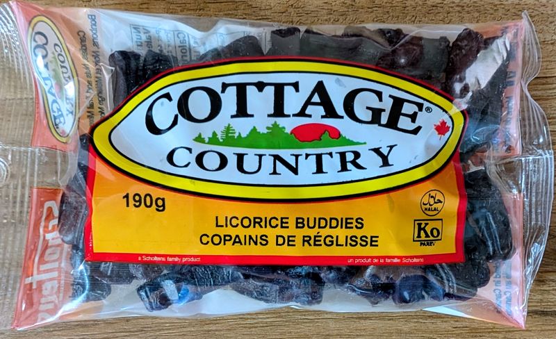 Cottage Country - Licorice Buddies - 190g