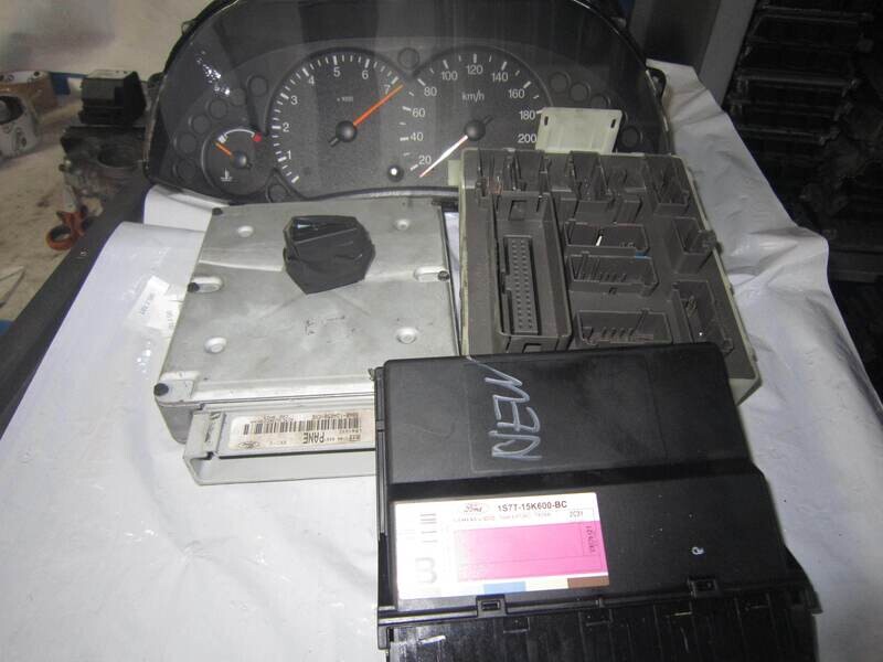 95-181 Kit Motore Ford 98AB-12A650-CXE 98AB12A650CXE LP4-332 PANE EEC-V LP4332PANEEECV 1S7T-15K600-BC 5WK48726C 98AP-10841-BC 44ZU115 Benzina FOCUS 95-181 Kit Motore Ford 98AB-12A650-CXE 98AB12A650CXE LP4-332 PANE EEC-V LP4332PANEEECV 1S7T-15K600-BC 5WK48726C 98AP-10841-BC 44ZU115 Benzina FOCUS
