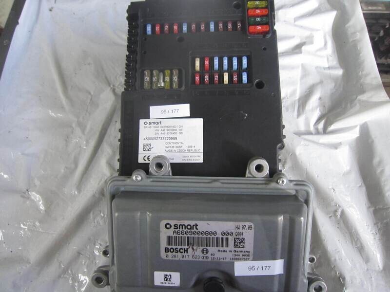 95-177 Kit Motore Smart 0 281 017 623 0281017623 A6609000800 1039S37527 A4519001402 5WK45148AR Diesel FORTWO 451 1.0