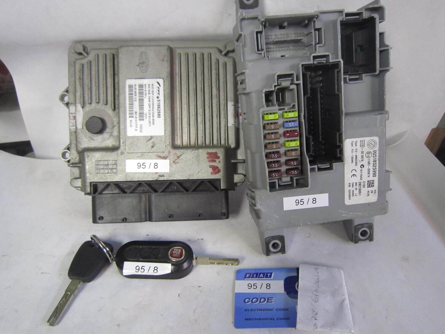 95-8 Kit Motore Alfa Romeo / Fiat / Lancia 51862580 MJD 8DF.C2 MJD8DFC2 00518525990 28210051 CHIAVE_CODE Diesel 500 1.3