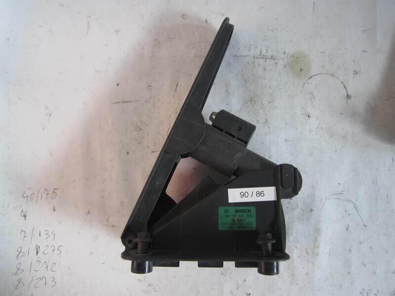 90-86 Pedale Acceleratore Bosch 0280752268 0 280 752 268 001 2589 V001 0000 0012589V0010000       SMART  450