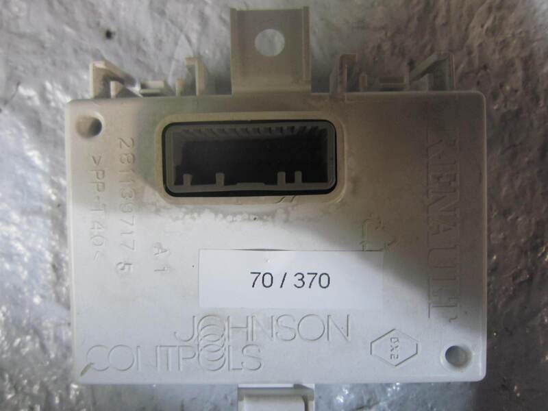 70-370 Modulo Antenna Renault 281139717 283464084R SPGRHF-14D035-AE2 SW V12.00 CLIO