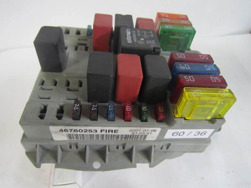 60-36 Scatola Fusibili Fiat 46760253FIRE 46760253 FIRE         ALFA ROMEO / FIAT / LANCIA  PUNTO 188 (99-03) 1.2 16V