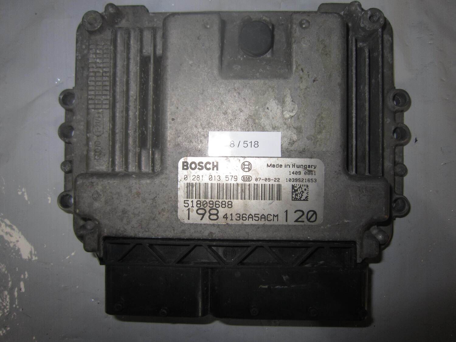 8-518 Centralina Motore Bosch 0 281 013 579 0281013579 51809688 1039S21653 198  4136ACM 120 ALFA ROMEO / FIAT / LANCIA Diesel BRAVO