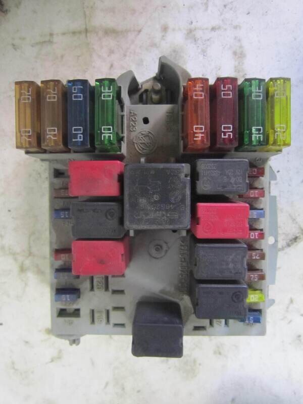 60-54 Scatola Fusibili Alfa Romeo / Fiat / Lancia 51724661 Benzina YPSILON
