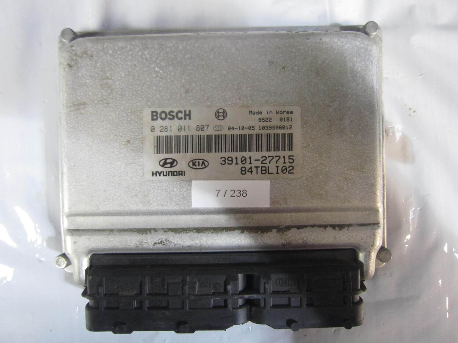 7-238 Centralina Motore Bosch 0 281 011 807 0281011807 39101-27715 3910127715 1039S06012 84TBLI02 HYUNDAI Diesel GETZ