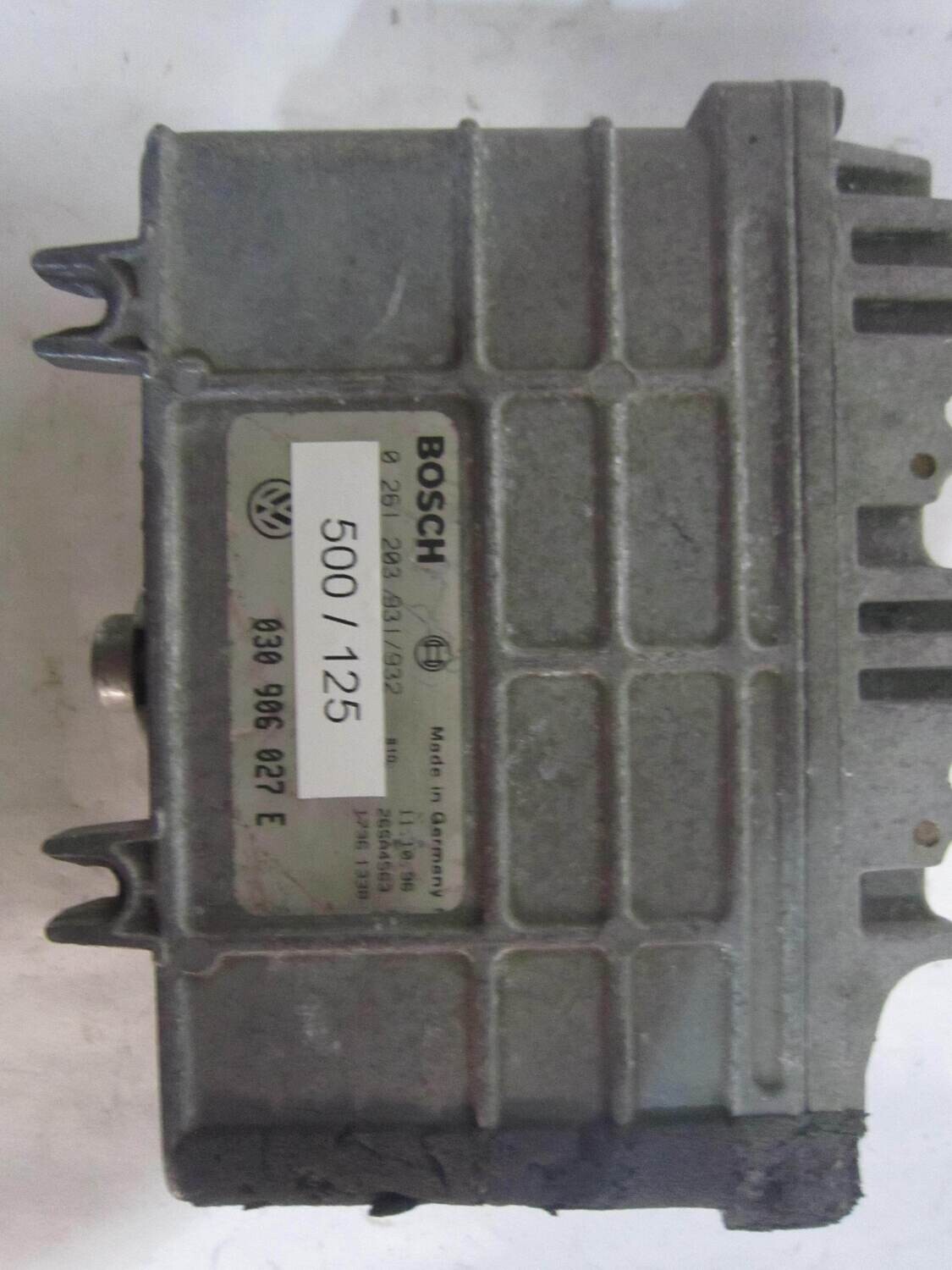 500-125 Centralina Motore Bosch 0261203931932 0 261 203 931/932 030 906 027 E 030906027E 26SA4563      VOLKSWAGEN  POLO 1.0