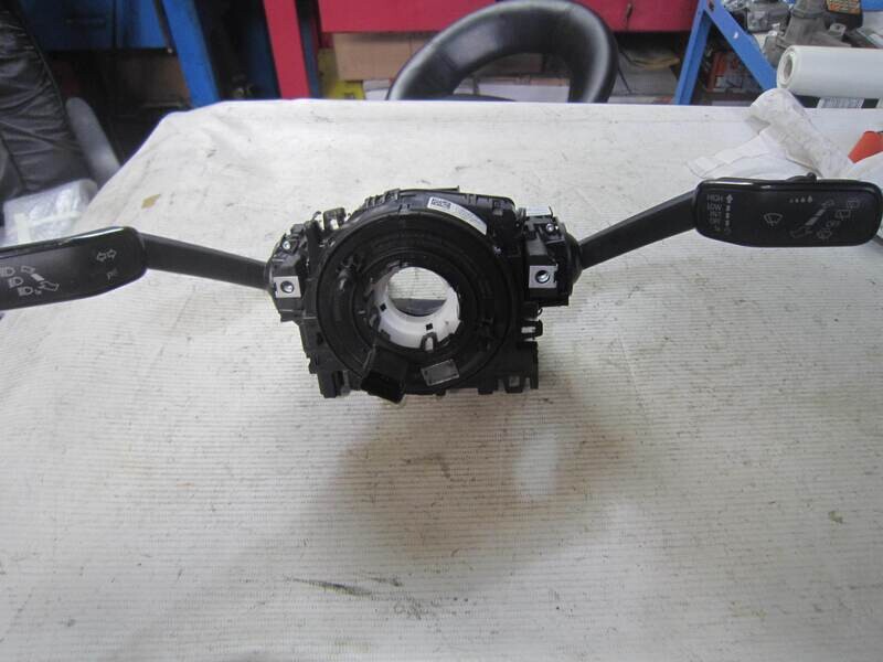 300-214 Comando Luci Devioluci Frecce Tergi Cruise Volkswagen 5Q0.953.549.F   5Q0.953.507.FT    VOLKSWAGEN  GOLF