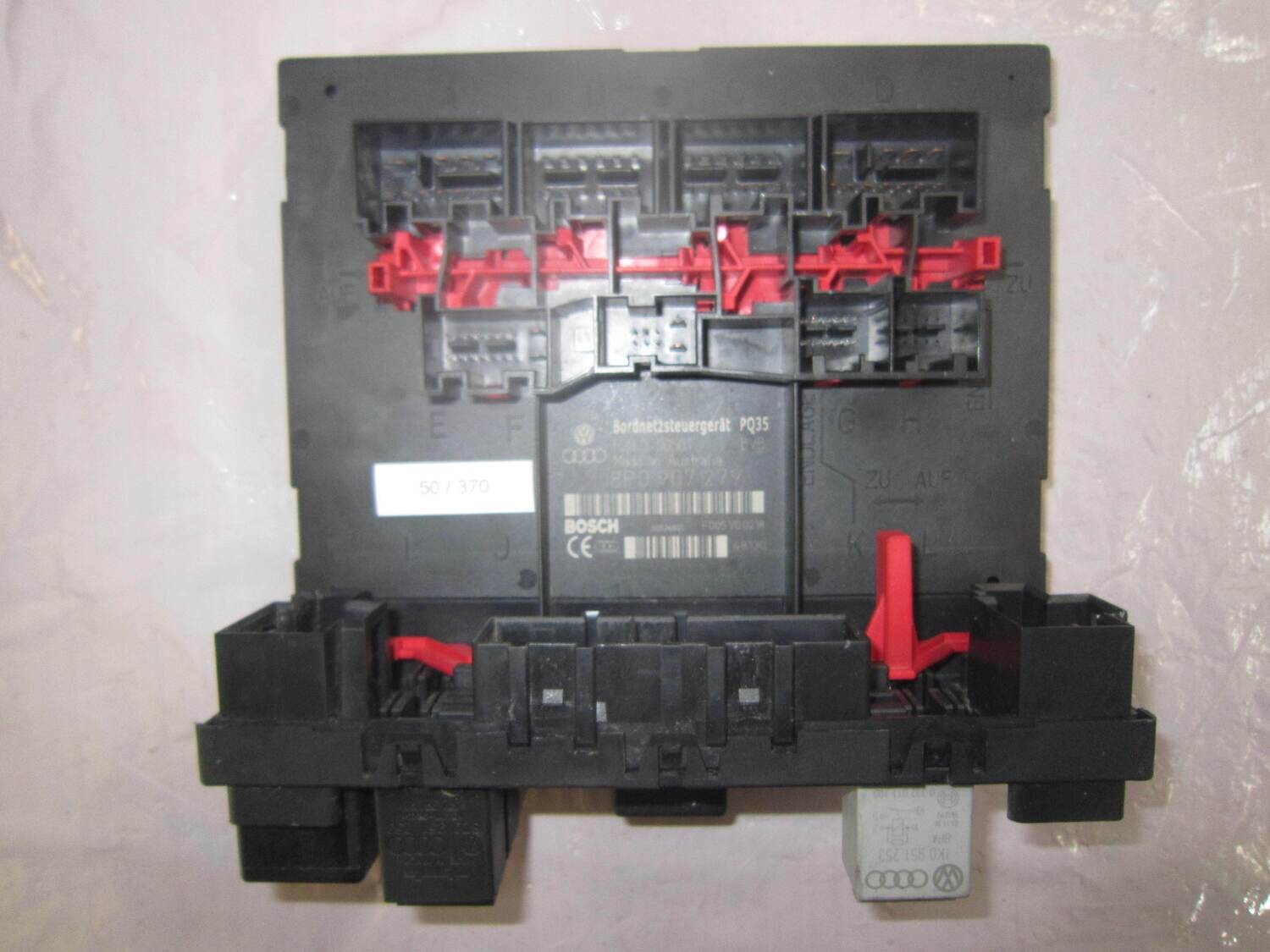 50-370 Body Computer Bosch 8P0 907 279 8P0907279 H30/S0501    AUDI Generica A 3