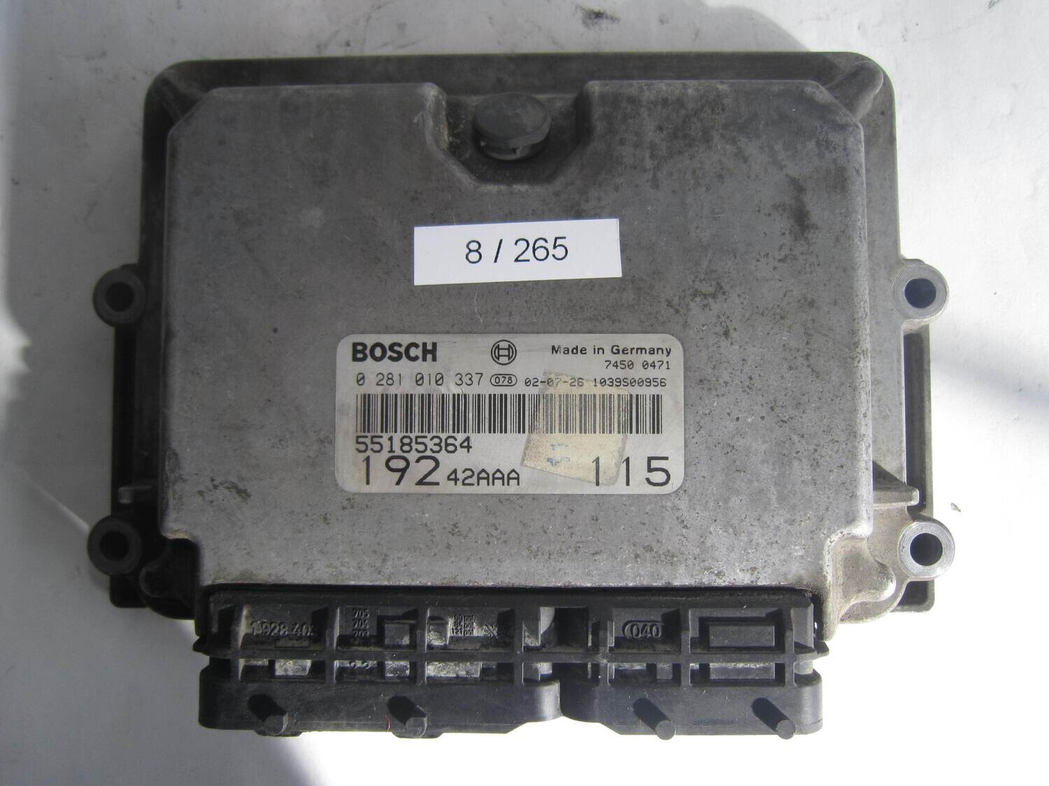 8-265 Centralina Motore Bosch 0281010337 0 281 010 337 55185364  1039S00956      ALFA ROMEO / FIAT / LANCIA  Stilo 1.9 JTD