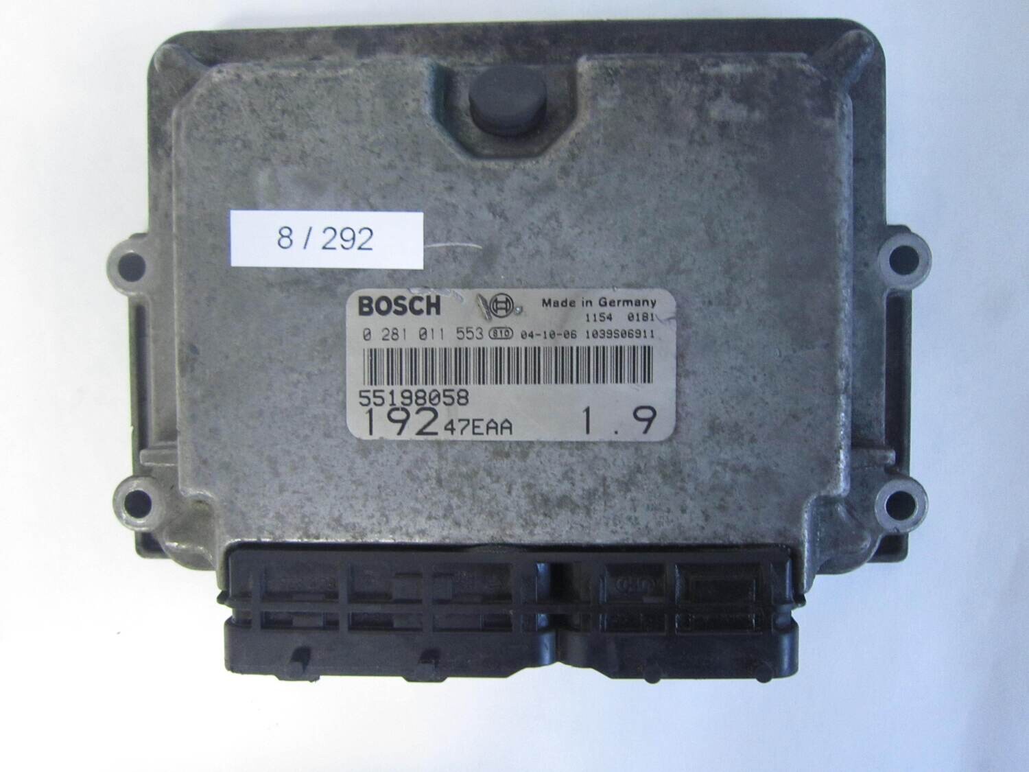 8-292 Centralina Motore Bosch 0281011553 0 281 011 553 55198058  1039S06911  192 47EAA 19247EAA   ALFA ROMEO / FIAT / LANCIA  STILO_ 1.9_ JTD
