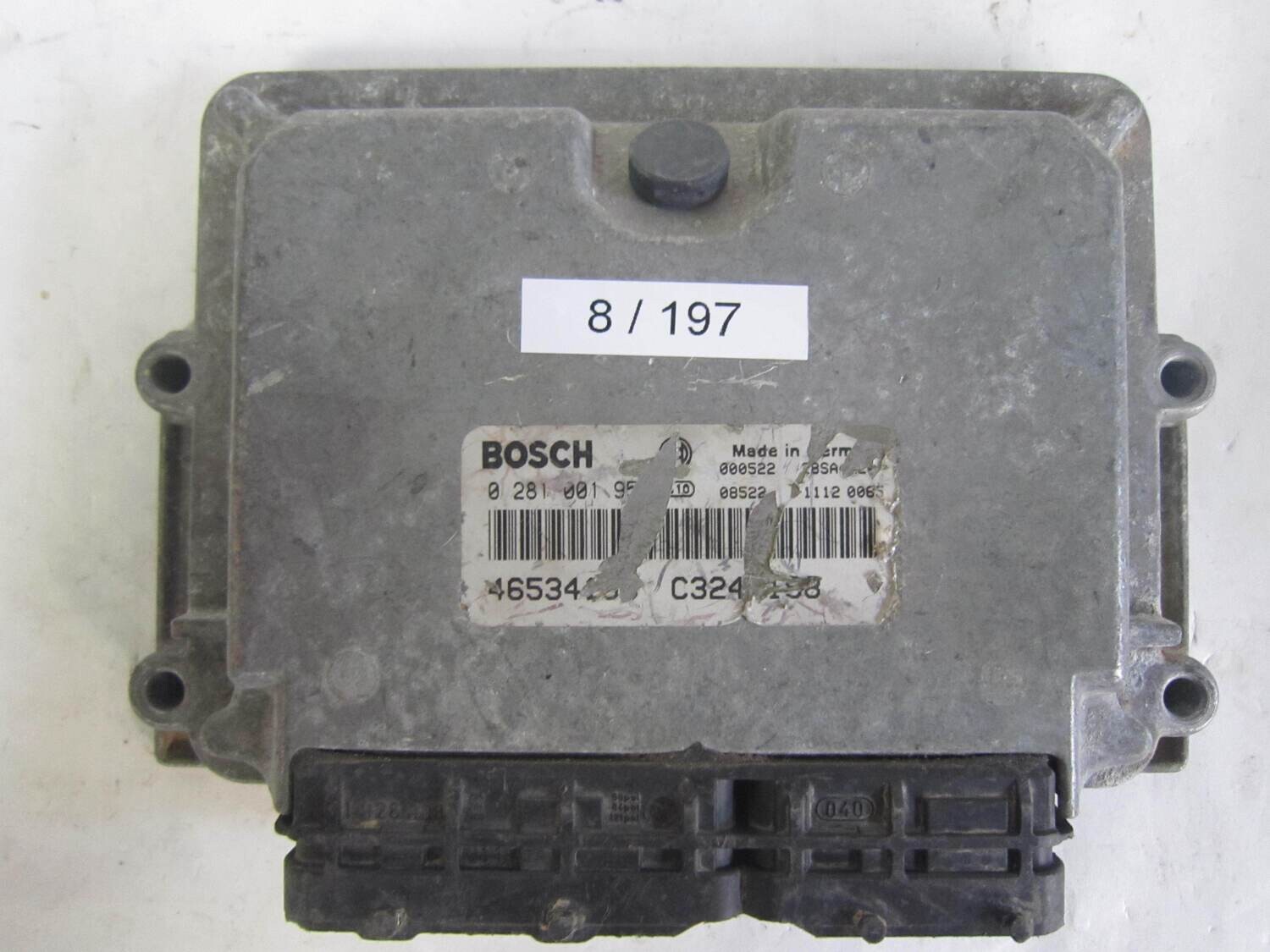 8-197 Centralina Motore Bosch 0281001955 0 281 001 955 465334156  28SA4220  C324N188    ALFA ROMEO / FIAT / LANCIA  PUNTO 1.9 JTD