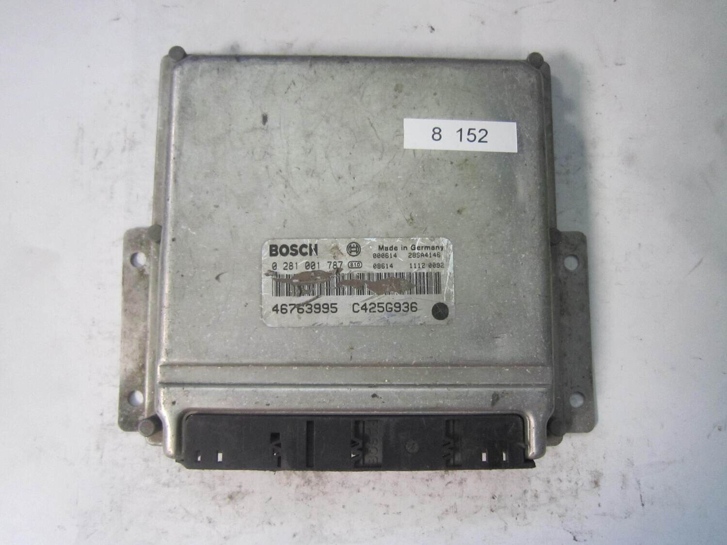 8-152 Centralina Motore Bosch 0281001787 0 281 001 787 46763995 46763995 C425G936      ALFA ROMEO / FIAT / LANCIA  166 2.4 JTD