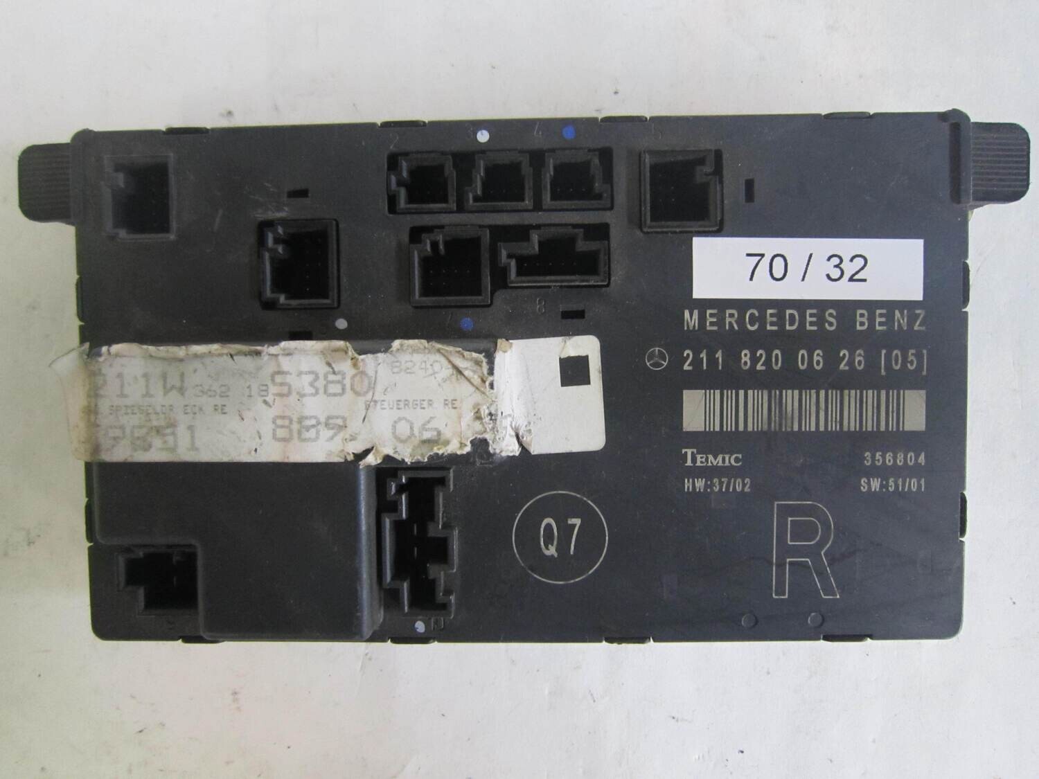 70-32 Centralina Modulo Confort Temic 211 820 06 26 2118200626 356804 Mercedes CLASSE  E E 500