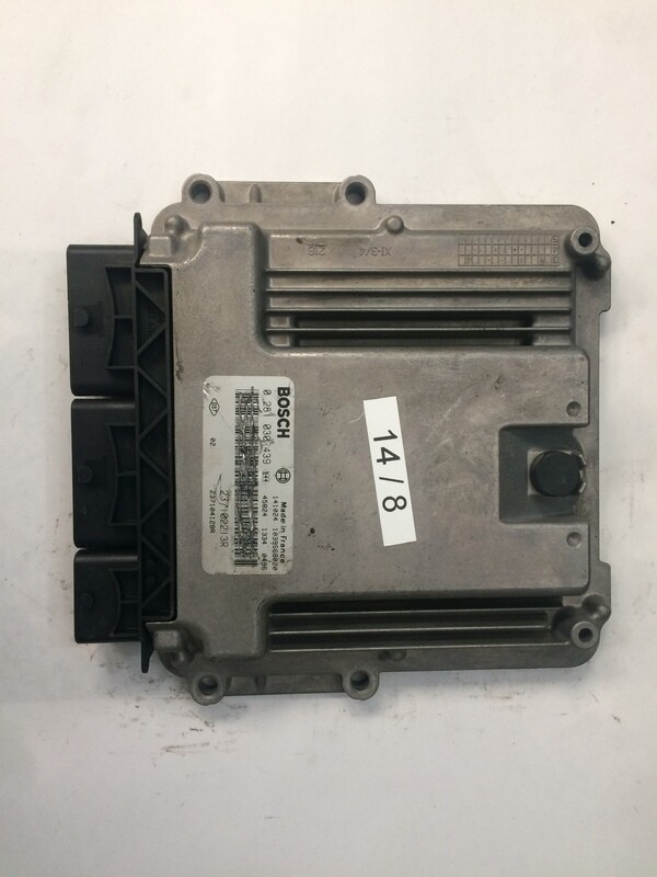 14-8 Centralina Motore Bosch 0 281 030 439 0281030439 237102213R 1039S68020 23710412BR DACIA Diesel DOKKER SANDERO 1.4