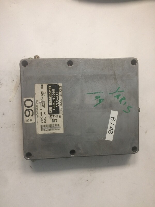 6-46 Centralina Motore Fujitsu 8966152061 89661-52061 211000-7211 2110007211 1SZFE      TOYOTA  YARIS 1.0 VVTI 12V