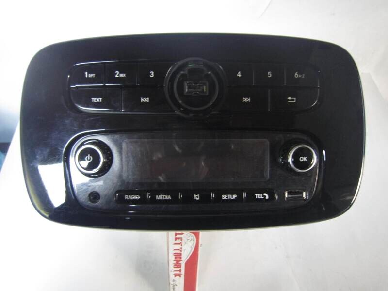 20-120 Autoradio Visteon  A4539009104 281158474R        SMART  453