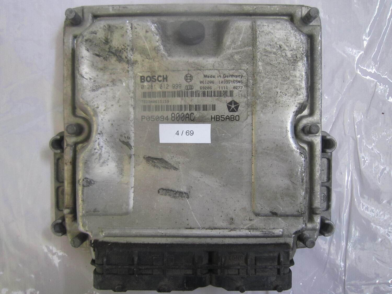 4-69 Centralina Motore Bosch 0 281 012 999 0281012999 P05094800AC 1039s16545 HB5ABO CHRYSLER Diesel VOYAGER 2.8