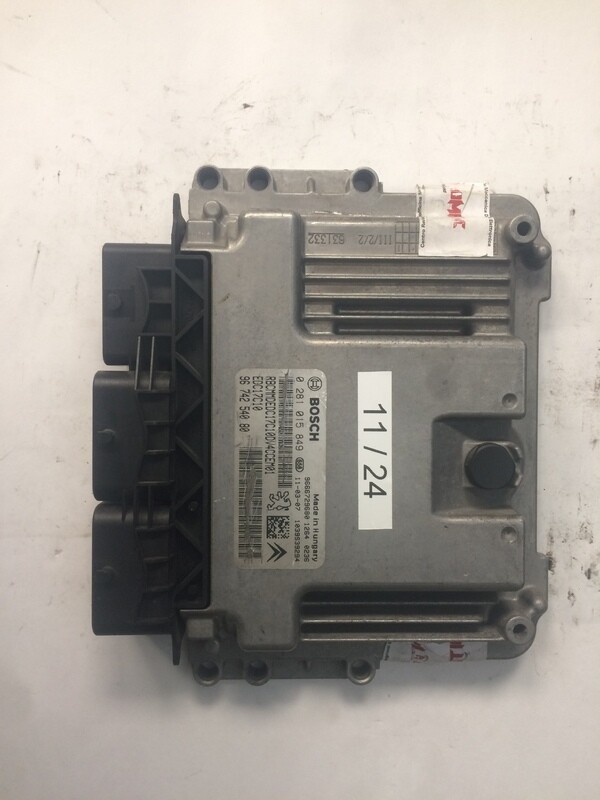 11-24 Centralina Motore Bosch 0281015849 0 281 015 849 9674254080  1039S39294      CITROEN / PEUGEOT  1.4 HDI