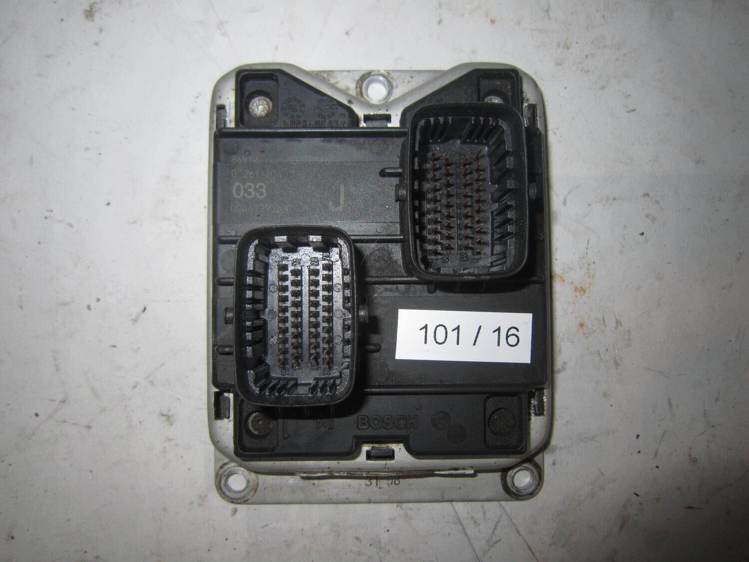101-16 Centralina Motore Bosch 0 261 204 733 0261204733 869116 ALFA ROMEO / FIAT / LANCIA Benzina 166