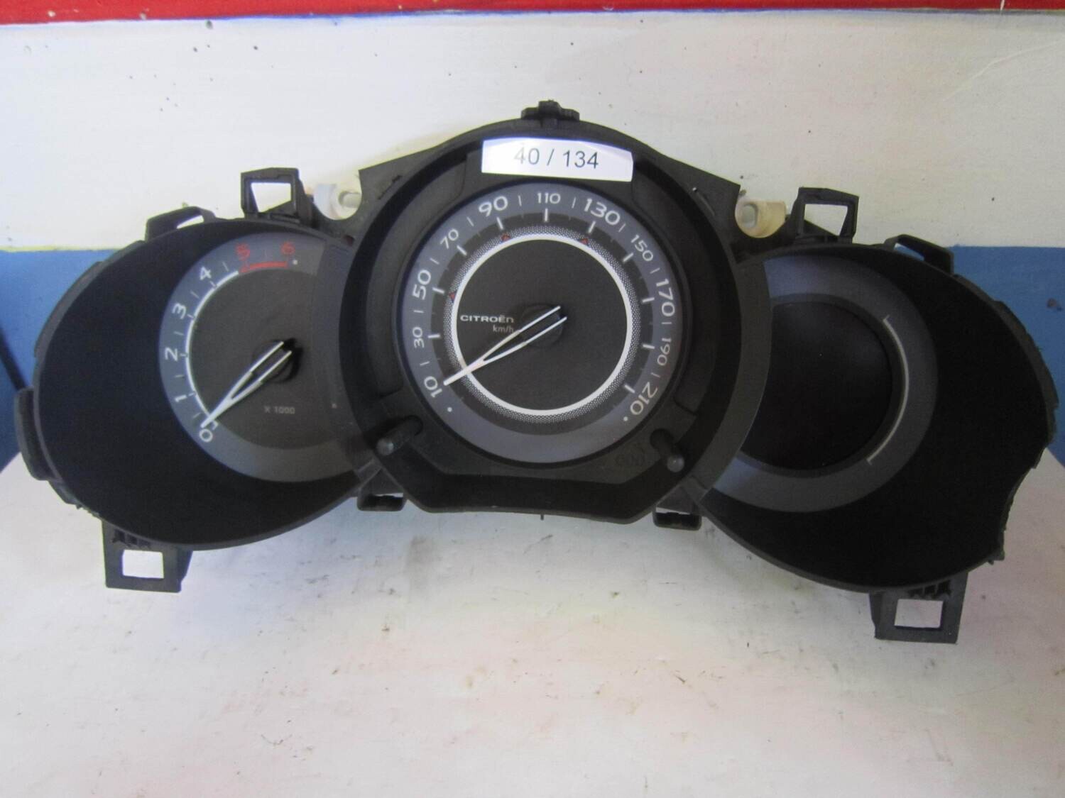 40-134 Quadro Strumenti / Contachilometri Vdo A2C53385740 96 668 806 XT 96668806XT CITROEN / PEUGEOT Diesel C 3 SENZA VETRO