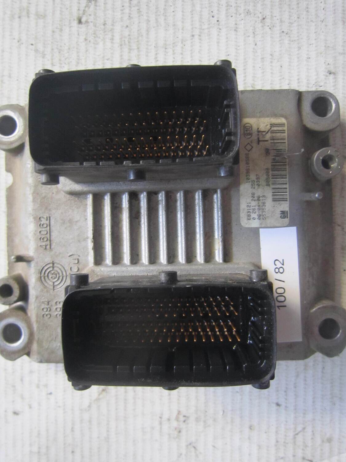 100-82 Centralina Motore Bosch 0 261 208 255 0261208255 55353613 1039s10566 OPEL Benzina MERIVA 1.4