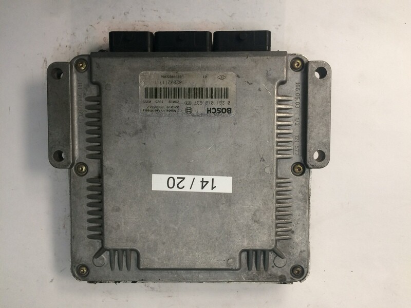 14-20 Centralina Motore Bosch 0281010637 0 281 010 637 8200211711 8200211711 28SA5617  8200085386 8200085386   RENAULT  LAGUNA 2.2 DCI