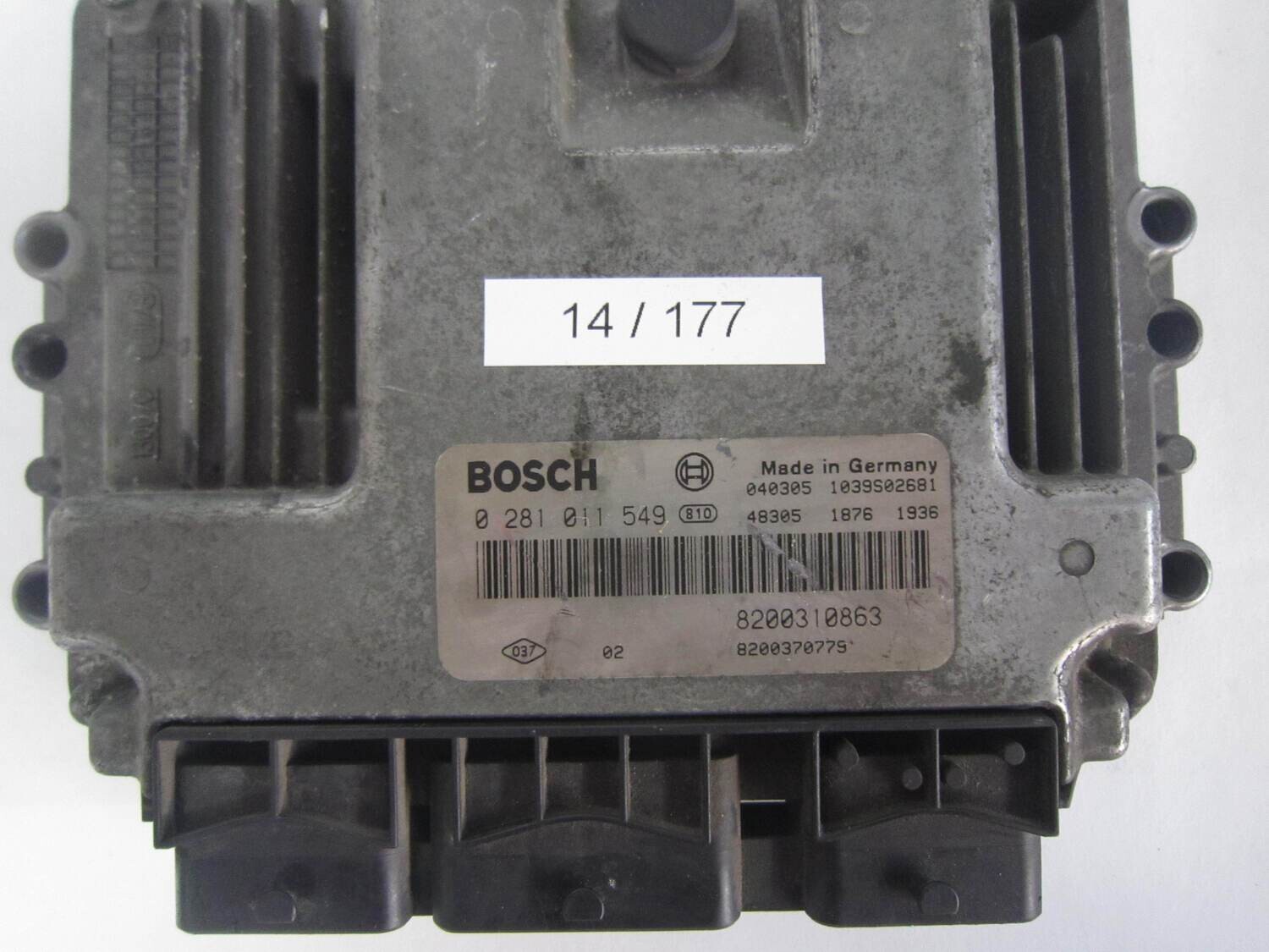 14-177 Centralina Motore Bosch 0281011549 0 281 011 549 8200310863  1039S02681  8200370779    RENAULT  MEGANE SCENIC 1.9 DC