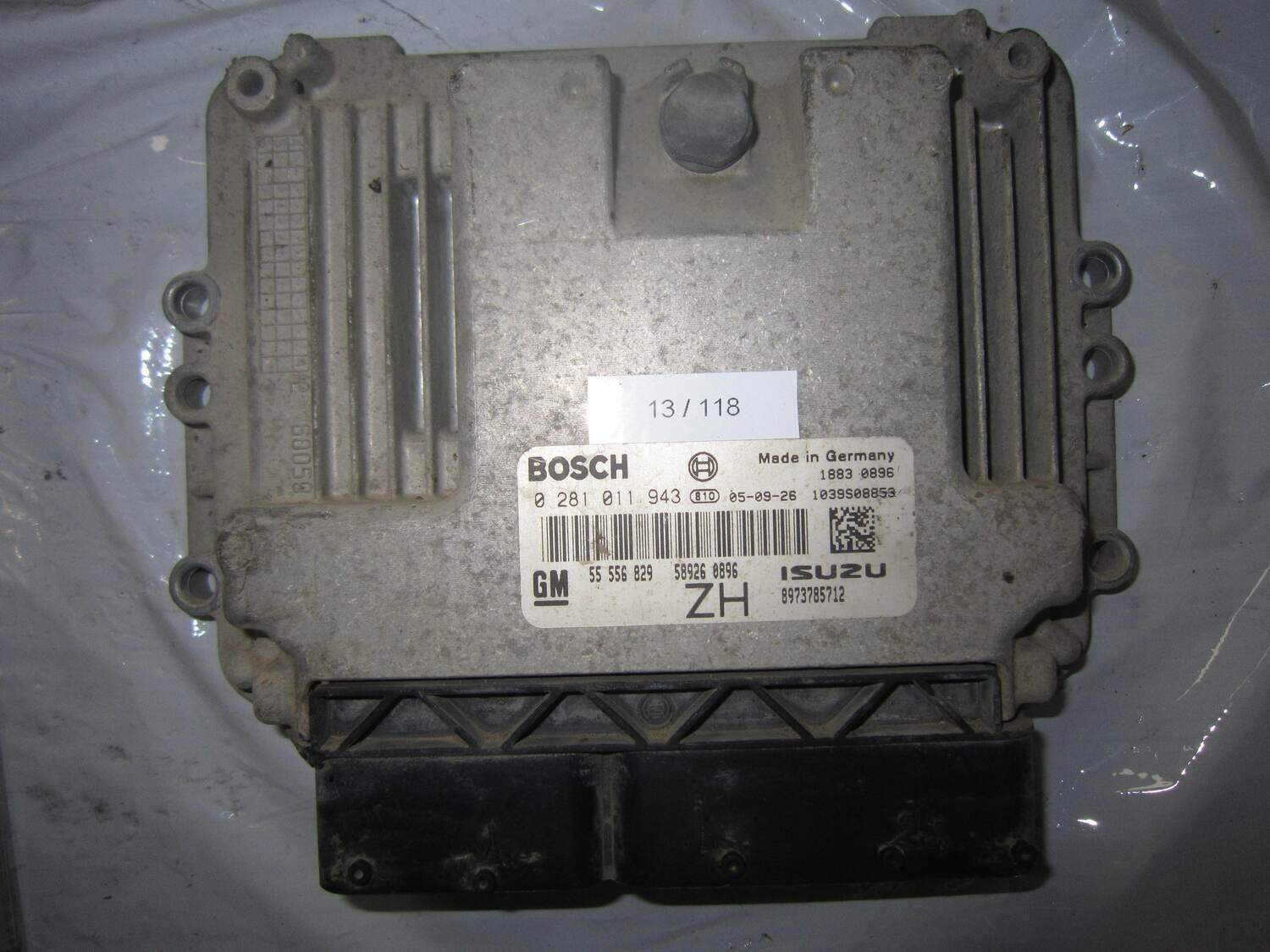 13-118 Centralina Motore Bosch 0 281 011 943 0281011943 55556829 1039S08853 8973785712 OPEL Diesel ASTRA 1.7