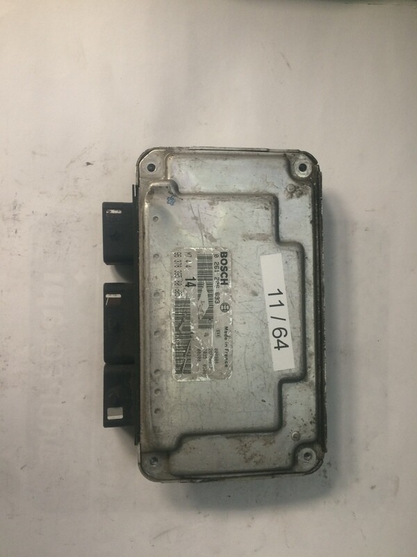 11-64 Centralina Motore Bosch 0 261 206 633 0261206633 9637839580 26FM0812 ME7.4.4 CITROEN / PEUGEOT Benzina XSARA PICASSO 1.6