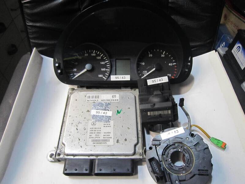 95-43 Kit Motore Mercedes R0414A009A A 651 900 26 00 A6519002600 A 651 901 22 00 A 906 542240 A 906 545 64 08   A9065402345 Diesel SPRINTER 2.7