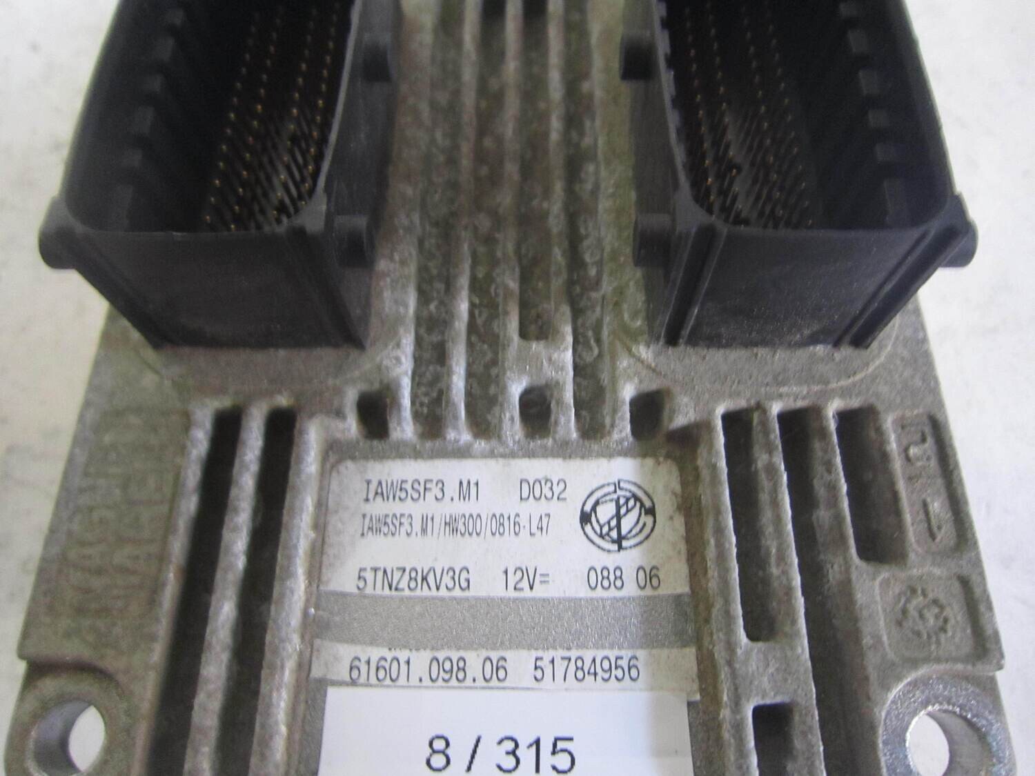 8-315 Centralina Motore Magneti Marelli  51784956 61601.098.06 6160109806 5TNZ8KV3G  IAW 5SF3.M1 IAW5SF3M1 D032  ALFA ROMEO / FIAT / LANCIA  GRANDE PUNTO 1.2