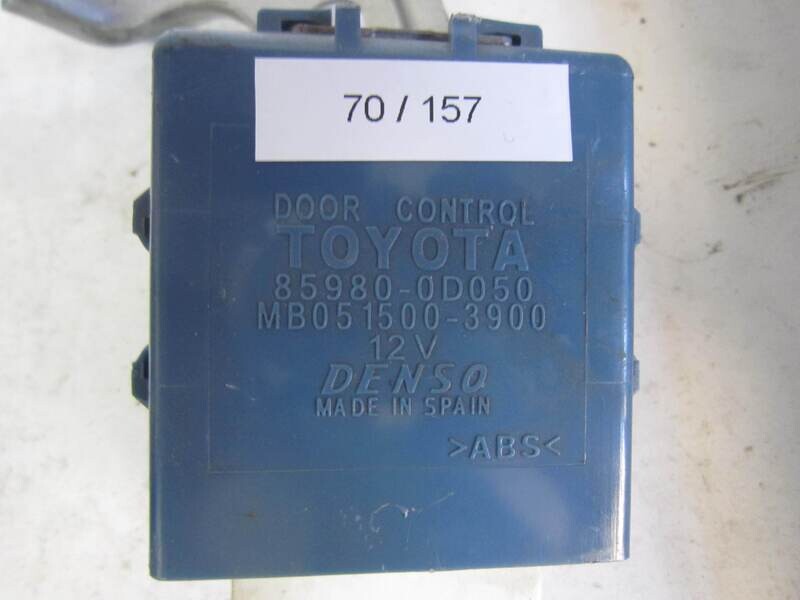 70-157 modulo chiusura centralizzata denso 85980-0d050 mb051500-3900    toyota yaris