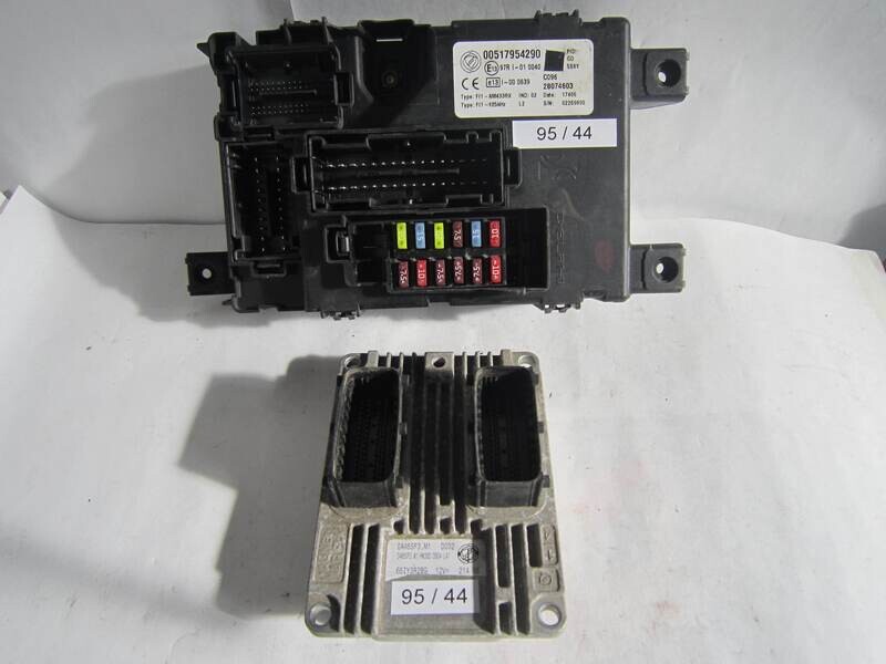 95-44 Kit Motore Alfa Romeo / Fiat / Lancia 28074603 00517954290 IAW5SF3.M1 Benzina PUNTO 1.3