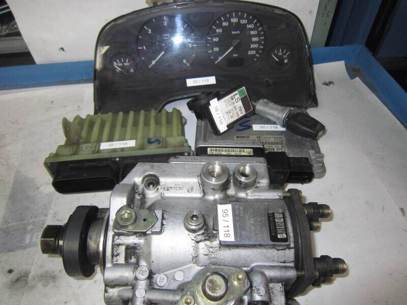 95-118 Kit Motore Opel 0 281 010 268 0281010268 24419560 HT 24419560HT 24 410 130  /  1539 6912 24 445 098 0470504015    0281010479 Diesel ZAFIRA 2.0