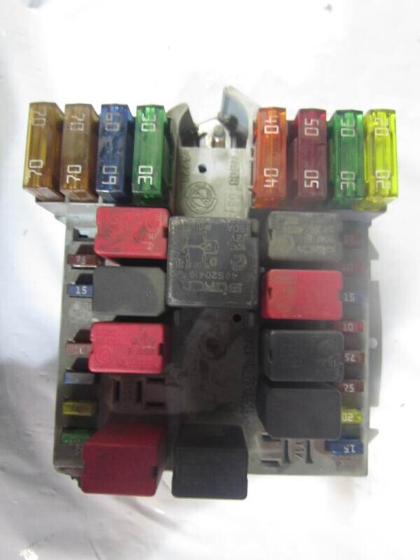 60-109 Scatola Fusibili Alfa Romeo / Fiat / Lancia 51739427 VARIE