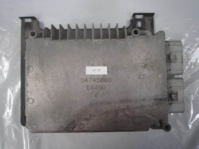 4-75 Centralina Motore Chrysler 04745860   P05033117AD HYB9AA3 05033 117AD 534450 CHRYSLER DIESEL PT CRUISER