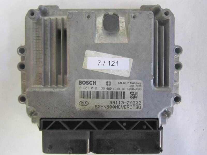7-121 Centralina Motore Bosch 0281018136 0 281 018 136 39113-2A302 391132A302 1039S46953      KIA  VARIE