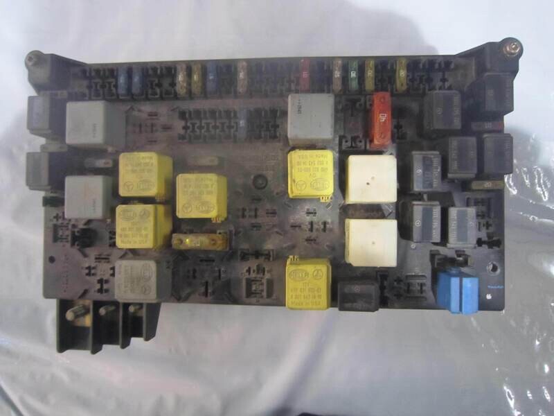 60-173 Scatola Fusibili Mercedes 163 545 02 05 1635450205 08.2001.01    MERCEDES Generica ML