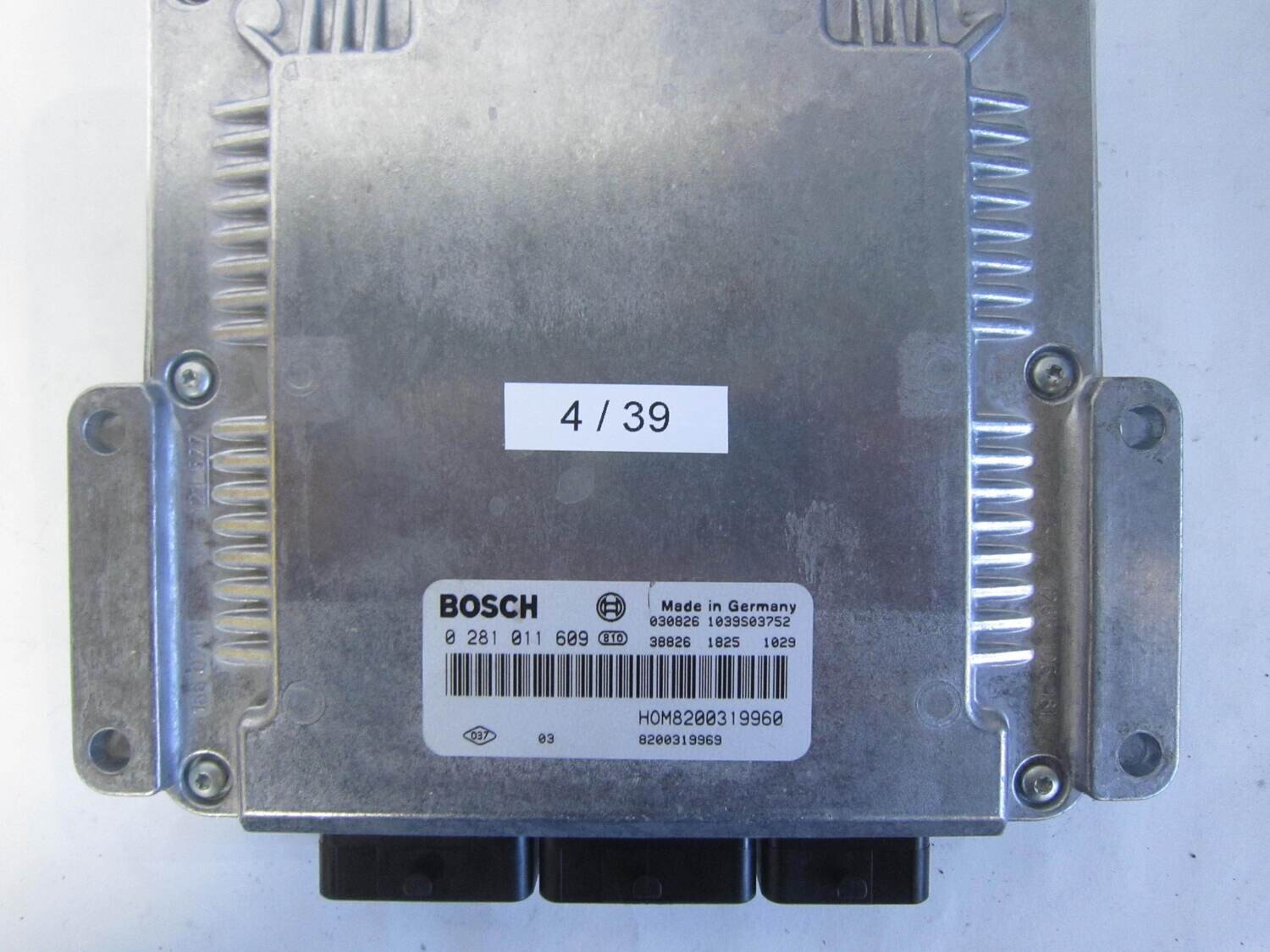4-39 centralina motore bosch 0281011609 0 281 011 609 hom8200319960  1039s03752  8200319369  565 edc15c3 565edc15c3 volvo  v 40