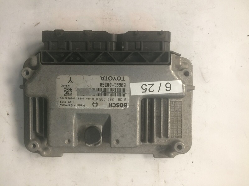 6-25 Centralina Motore Bosch 0261S04205 0 261 S04 205 89661 0DB60 896610DB60 1039S34209      TOYOTA  YARIS / AYGO  1.0