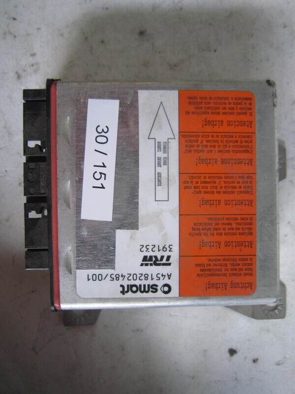30-151 Centralina Airbag TRW A 451 820 24 85 / 001 A4518202485001 391232 SMART Generica FORTWO 451