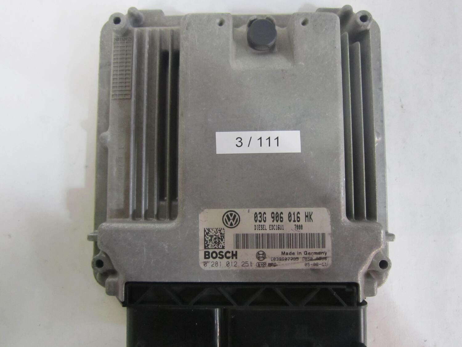 3-111 Centralina Motore Bosch 0 281 012 251 0281012251 03G 906 016 HK 03G906016HK 1039S07795 EDC16U1 VOLKSWAGEN Diesel TOURAN 2.0