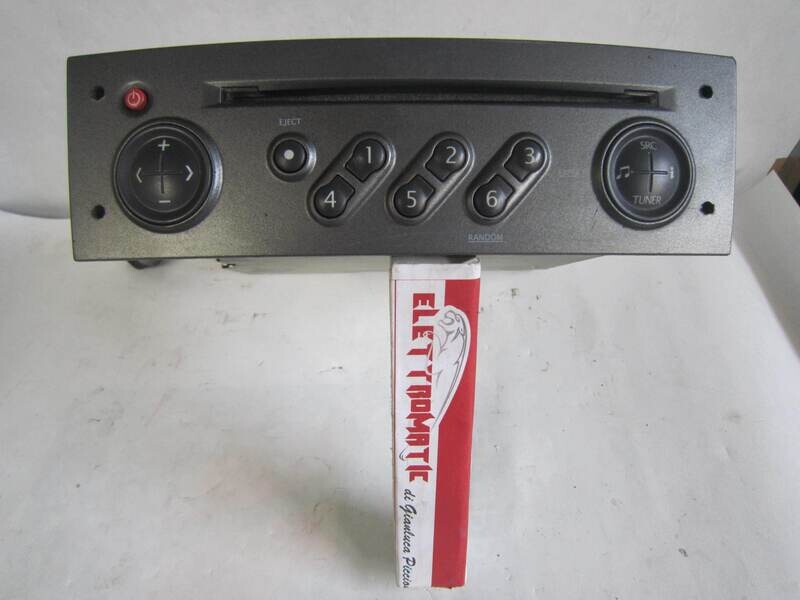 20-40 Autoradio Renault 8200367492 8200 367 492         RENAULT  MEGANE / SCENIC