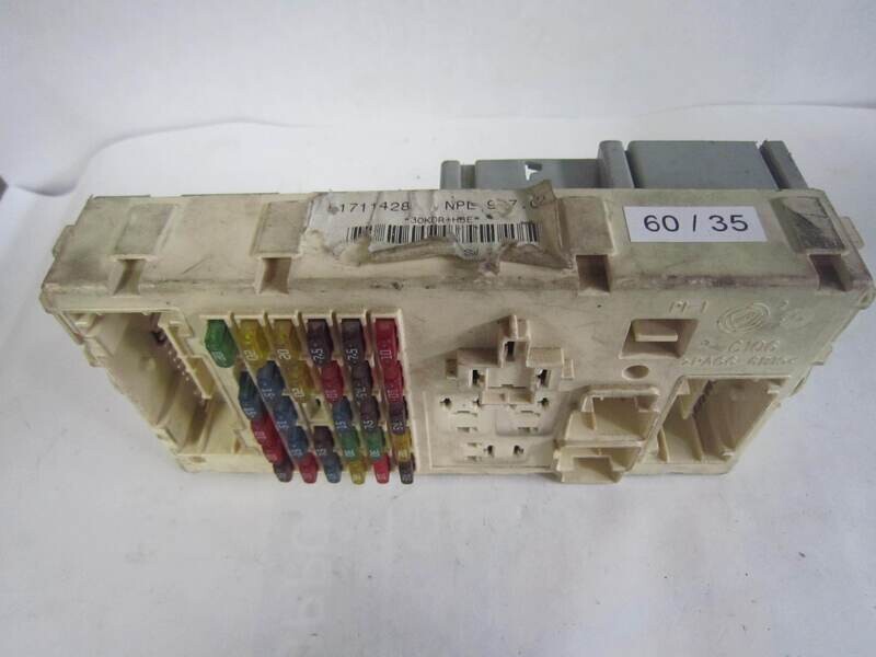 60-35 Scatola Fusibili Delphi  51711428 46558758        ALFA ROMEO / FIAT / LANCIA  147 1.9 JTD