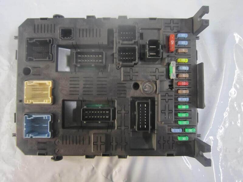 50-377 Body Computer Johnson Controls 96 640 588 80 02 966405888002 BSI04EV K02-00 260209 V05.01   CITROEN / PEUGEOT Diesel VARIE