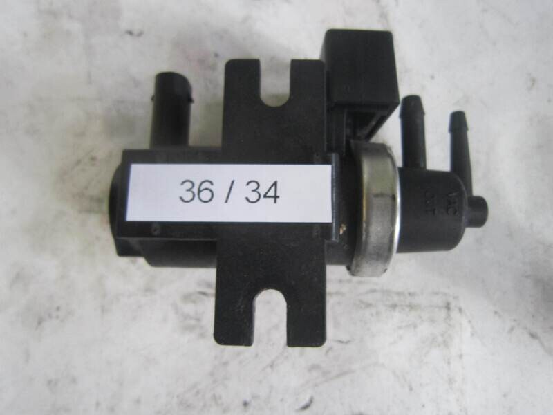 36-34 Elettrovalvola Mercedes Benz A 005 153 55 28 A0051535528 05T332 7.00782.00 VARIE