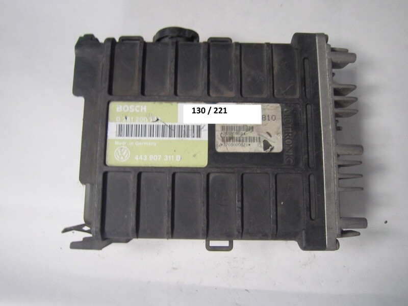 130-221 Centralina Motore Bosch 0 261 200 261 0261200261 443 907 311 B 443907311B VOLKSWAGEN Benzina PASSAT 1.8